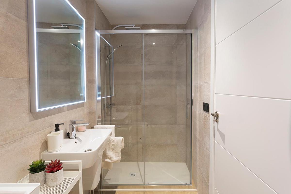 Private & Pool Goyeneta Sevilla Urban Apartment Екстериор снимка