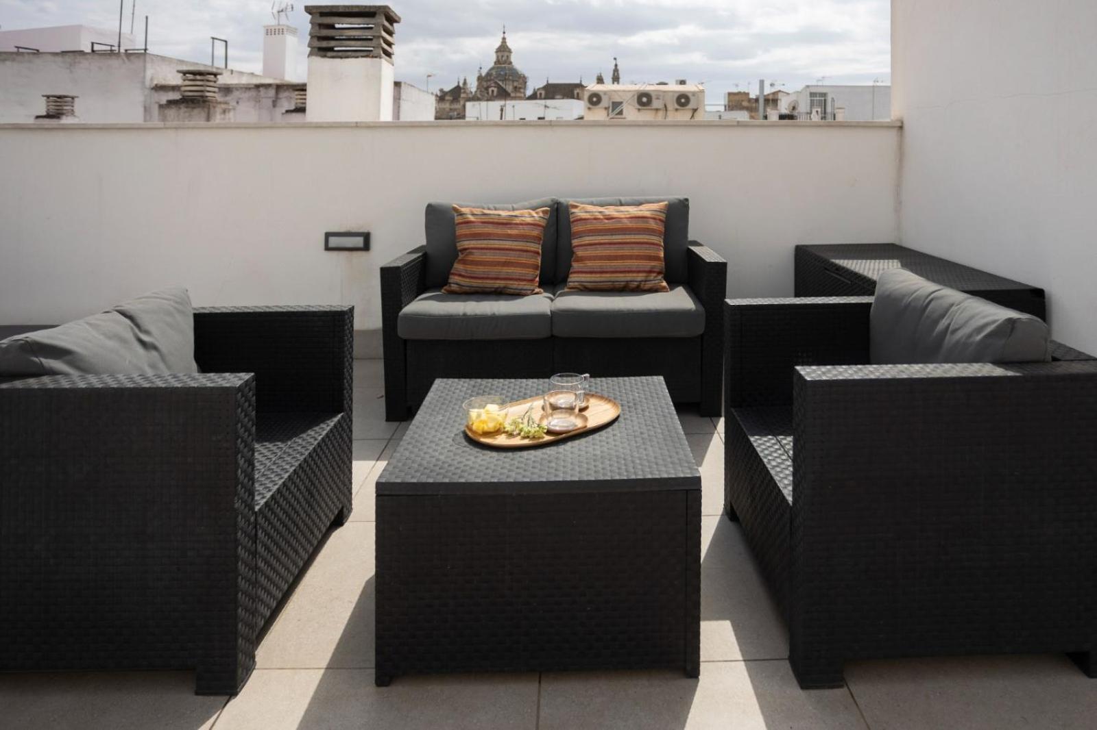 Private & Pool Goyeneta Sevilla Urban Apartment Екстериор снимка